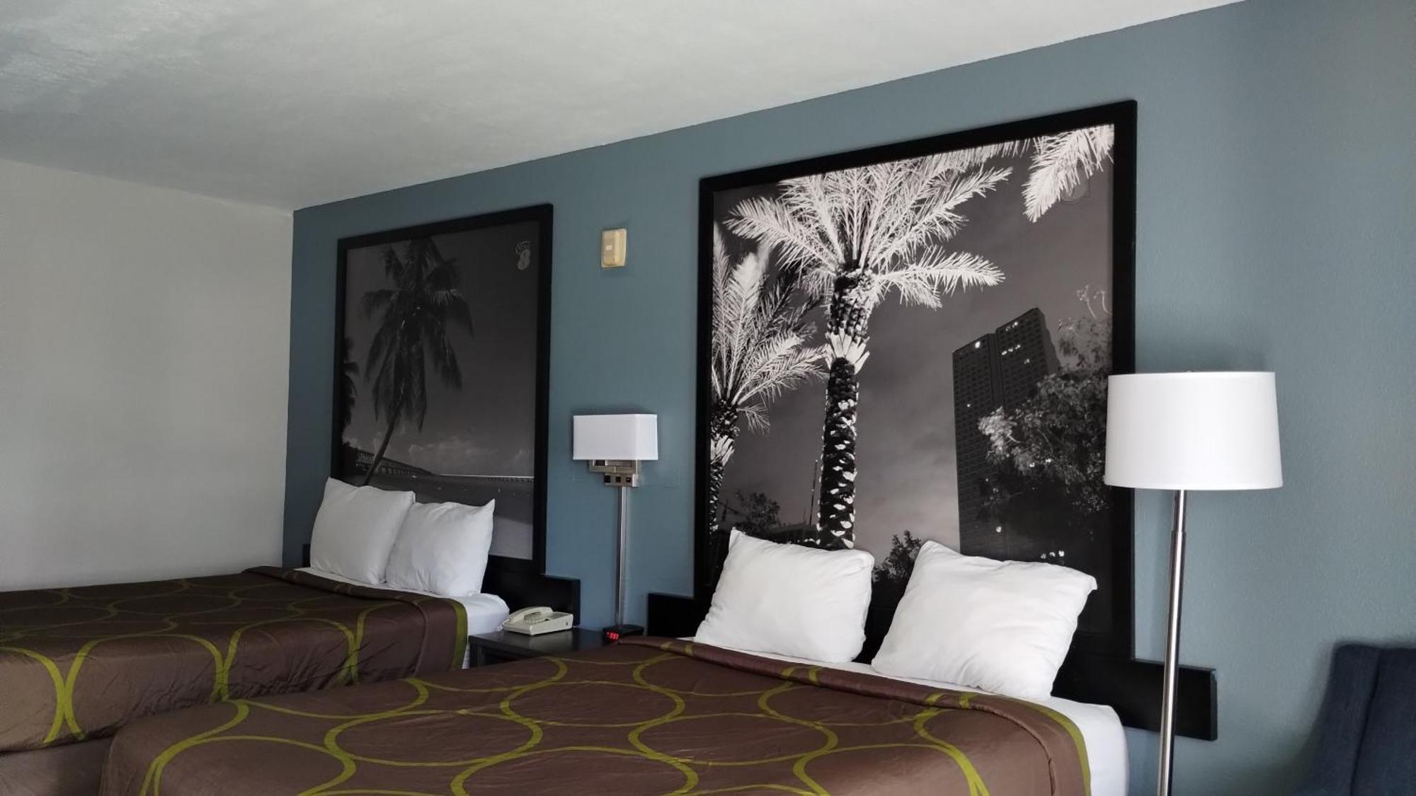 Super 8 Motel By Wyndham Near Fort Lauderdale Arpt Дейния Бийч Екстериор снимка