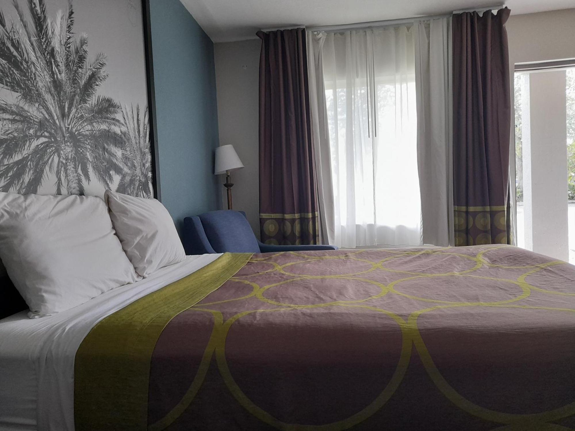 Super 8 Motel By Wyndham Near Fort Lauderdale Arpt Дейния Бийч Екстериор снимка