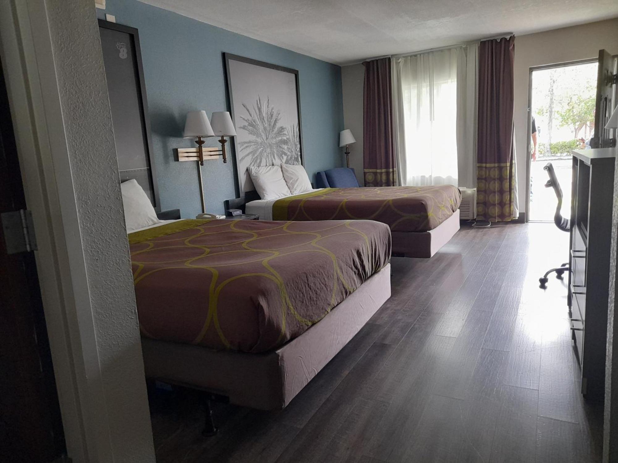 Super 8 Motel By Wyndham Near Fort Lauderdale Arpt Дейния Бийч Екстериор снимка