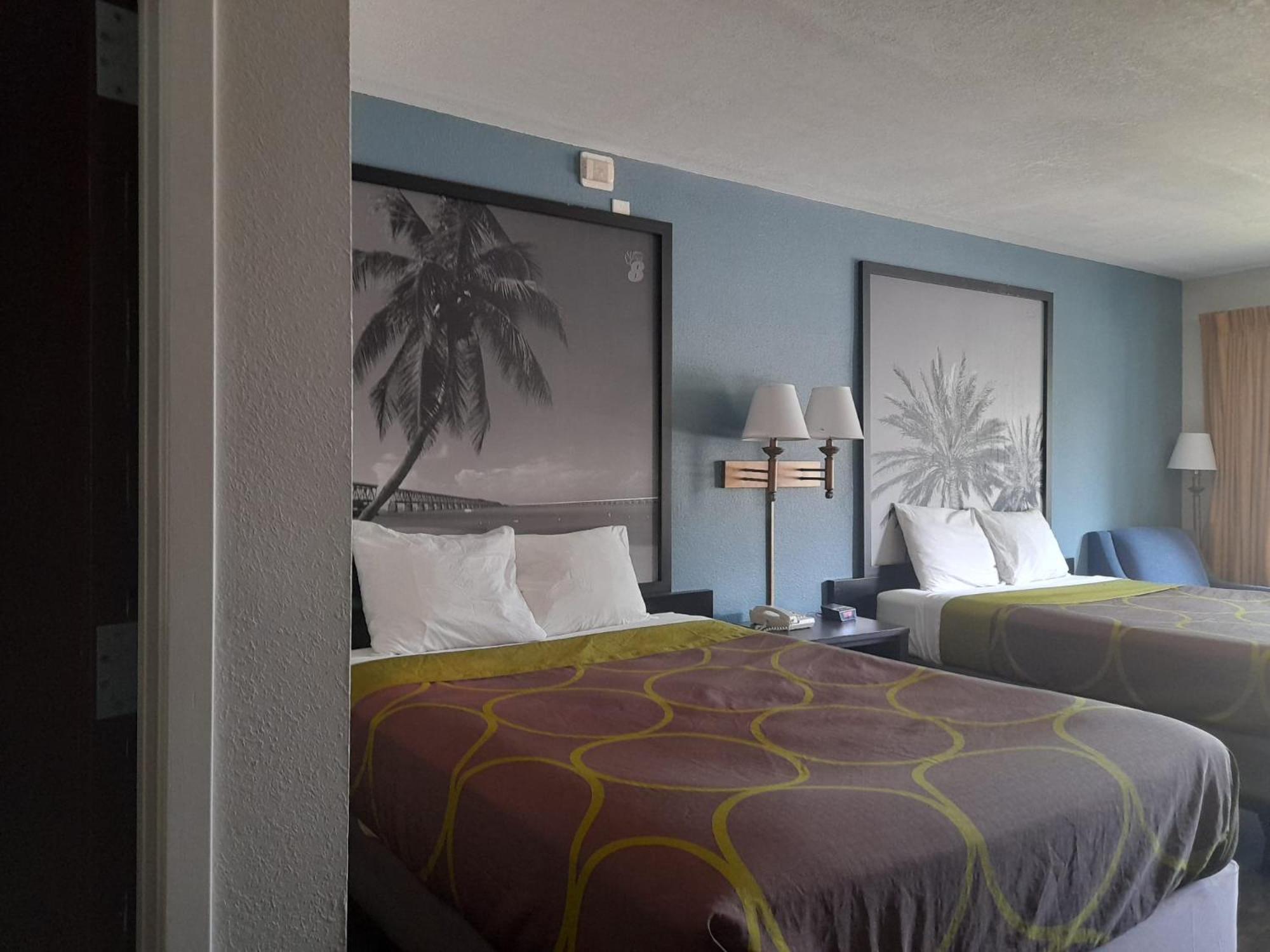 Super 8 Motel By Wyndham Near Fort Lauderdale Arpt Дейния Бийч Екстериор снимка