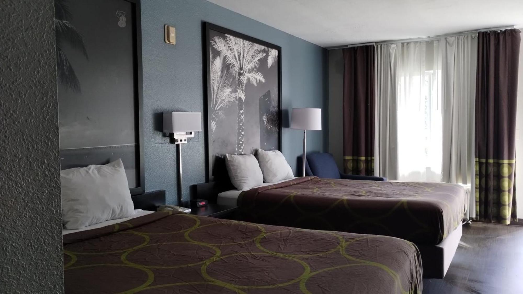 Super 8 Motel By Wyndham Near Fort Lauderdale Arpt Дейния Бийч Екстериор снимка